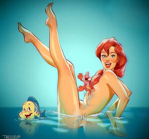 Disney Pin Up Girls Porn - Artist Turns Disney Princesses Into Pin-up Girls | DeMilked