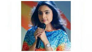 Meena Porn Videos - meena: Actress Meena makes surprising revelations on a talk show. Read here  - The Economic Times