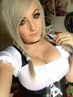 Jessica Nigri Pokemon Cosplay Porn - Jessica Nigri cosplaying as a German beer maid.