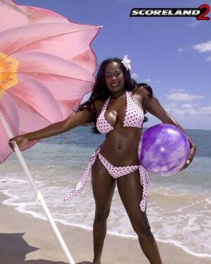 black girl beach boobs - Ebony big tits milf Nikki Jaye posing on beach Porn Pictures, XXX Photos,  Sex Images #3036053 - PICTOA