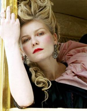 Lady Antoinette Porn - The 25 Movie Mistresses With Beauty Looks We Love - June Kirsten Dunst in Marie  Antoinette, 2006 Photo: Everett Collection