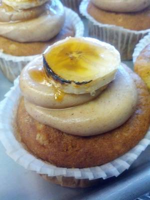 Lil Cupcake Porn - Bananas Foster cupcake