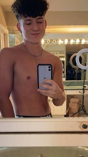 Boy Girl Porn Selfie - Pin on LOPEZ BROTHERS