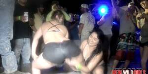 Blowjob Party Girls Gone Wild - Naked Redneck Twerk Off Trucks Gone Wild - Tnaflix.com