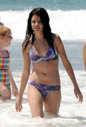 Beach Selena Gomez - Selena gomez nude photos