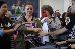 Celebrity Alyssa Milano Hairy Pussy - Alyssa Milano Cries as She Relives Her Teenage Sexual Assault