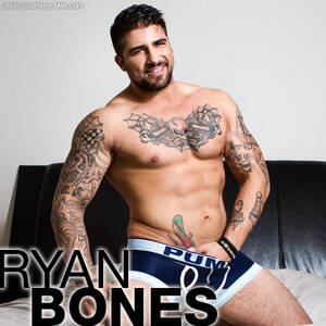 Gay Canadian Porn - Ryan Bones / Giuliano | Canadian Gay Porn Uncut Hunk | smutjunkies Gay Porn  Star Male Model Directory