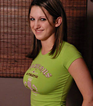 mature natural tits tight shirt - Total Super Cuties. Naturally busty teen Lana wearing a really tight green  shirt.