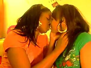 black teen girl kissing - Black girls kissing - XXXi.PORN Video