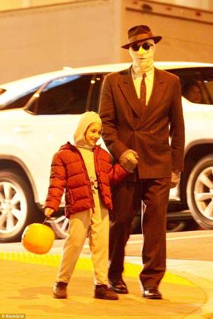 Noah Diver Porn - Under wraps: The Girls Actor was completely unrecognizable while filming a  scene in Los Angeles