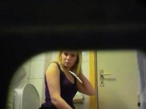 blonde toilet cam - Download Mobile Porn Videos - Blonde Amateur Teen Toilet Pussy Ass Hidden  Spy Cam Voyeur 5 - 491587 - WinPorn.com