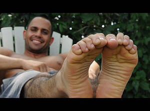 Feet Foot Outdoor - Orion's Feet Outdoors - Gay BDSM-Fetish Porn - My Friends Feet