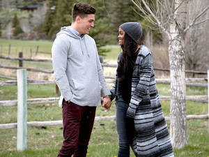 Lindsey Waters Porn Captions - Dean and Rachel Lindsay on The Bachelorette.