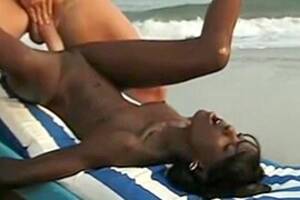 free black sex beach - Black girl on holiday enjoys beach sex - Part 1, free Nudist porno video  (Jul 27, 2019)