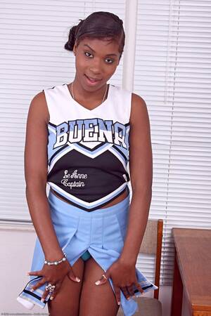 Amateur Ebony Cheerleader Porn - Ebony Cheer Girl