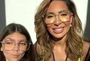 Farrah Abraham Porn Fucking - Farrah Abraham Says She Had the Sex Talk with Daughter Sophia Because Other  Parents Aren't Doing Their Jobs; Defends Video of Herself Waving a Sex Toy  in Sophia's Face â€“ The Ashley's