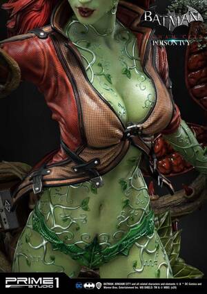 Batman Arkham Ivy Porn - Poison Ivy is Free in the New â€œBatman Arkham Cityâ€ Statue