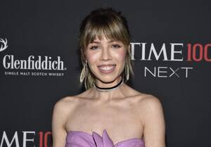 Jennette Mccurdy Creampie Porn - Jennette McCurdy says her mom showered her until she was 18 - Los Angeles  Times