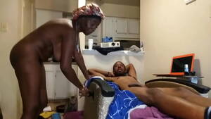 african girls sucking big dick - Cucold Found African American Girl a Huge Dick To Suck - XVIDEOS.COM