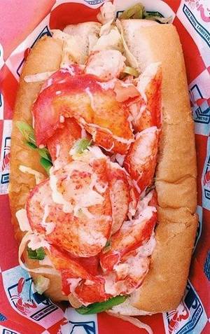 Lobster Porn - Oh my gosh these street food stops are total Instagram porn. MUST visit and  take
