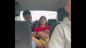 cab spy cam hot sex - Camara oculta graba a una pareja de jovenes follando en un taxi -  XVIDEOS.COM