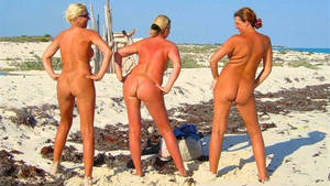 mature swingers on the beach - WifeBucket Pics | Swinger sex at the nudist beach