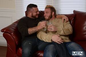 Aaron Bruiser Gay Porn - Aaron Bruiser, Charlie Harding, John Magnum, Luke Adams and Rikk York â€“  Guys Love Guys Blog