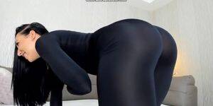 huge ebony ass in tights - BIG ASS BLACK LEGGINGS - Tnaflix.com