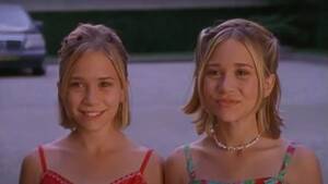 Mary Kate Olsen Sex Tape - Mary-Kate and Ashley Olsen's lives â€“ pulled from Oasis gig, Â£230m divorce  and A-list feud - Daily Star