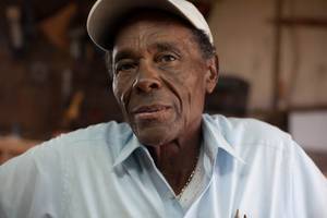 Bahamian School Porn - Ansil Saunders, boat-maker, Bahamas (Photo: Jake Warga)