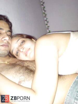 Lahore - Pakistani Lahore Chick Saima With Her BEAU - ZB Porn