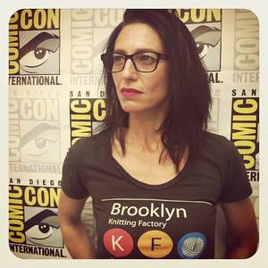 claudia black ever been nude - Strange Frame star Claudia Black dropped by ComicCon