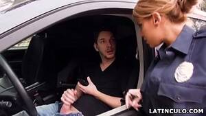 Boner Police Porn - Latina officer caught on a guy jerking off in his car! - Mercedes Carrera -  XVIDEOS.COM