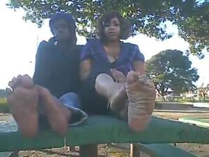 Ghetto Ebony Porn Feet - Ghetto black teens show off their stinky feet - ThisVid.com