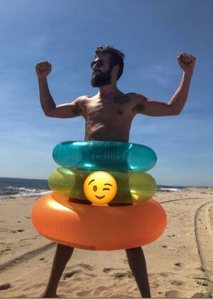 Having Sex Nude Beach Voyeur - New York's Nude Beach | Fort Tilden - Brooklyn, I'm Trying