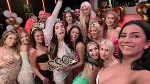 ffm cum orgy - In The VIP Group Sex Orgy Fuck Into The New Year