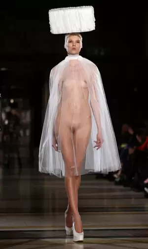 catwalk - Catwalk fashion nude porn picture | Nudeporn.org