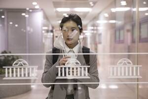 Korean School Sex - Women's Rights Activist Is Taking on South Korea's President Yoon Suk Yeol  - Bloomberg