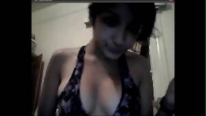 boob flash webcam girls - Cute teen flash tits and ass webcam - XVIDEOS.COM