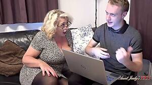 Granny Computer Porn - Granny computer Porn Videos @ PORN+