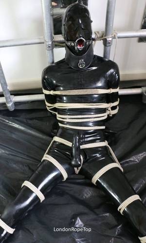 latex rubber bondage torture - Femdom mind blowing stories 1920 multiple nudes Lecole chantal femdom