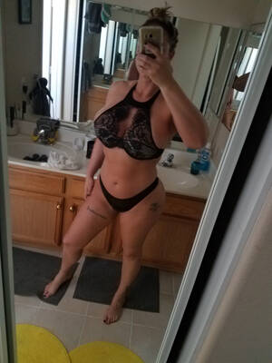 amateur neighbor - Hot Amateur neighbor - Porn Videos & Photos - EroMe