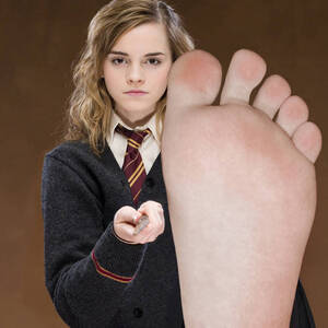 Hermione Granger Feet Porn - Forced to worship by PeterSteve93 on DeviantArt