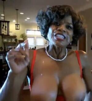 ebony granny cum shot - Ebony Granny facial cumshot Photo Gallery - EPORNER