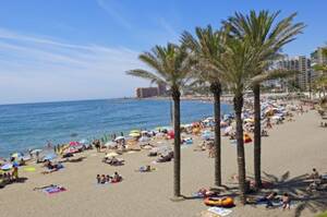 chicago beach voyeur - Spanish pervert caught filming naked beachgoers with spy glasses: cops â€“  New York Daily News