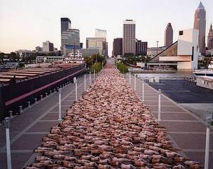 Cleveland Show Porn Mexicans - Photographer Spencer Tunick specializes in large-scale nude shots, a kind  of temporary installation that includes anywhere from a few hundred to a  few ...