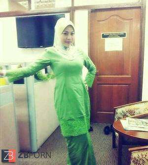 Malay Hijab Porn - Malay spectacular hijab