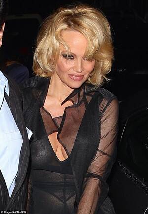 black huge nipple pamela anderson - Black Huge Nipple Pamela Anderson | Sex Pictures Pass