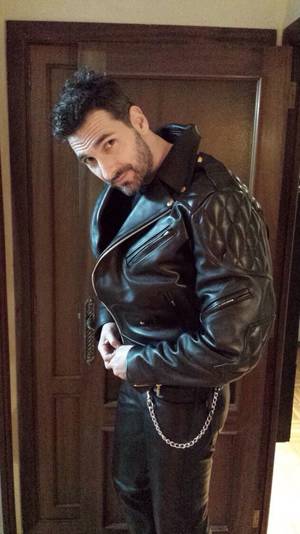 Leather Vest Porn - Leather and the men who wear it -