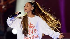 Gallers Ariana Grande Porn Captions - Ariana Grande Confirms She's Working on New Music With Studio Pic: 'Why  Didn't You Just Ask?' | whas11.com